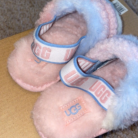 UGG Fluff Slide Pink, Blue,White Size7 - Picture 7 of 9